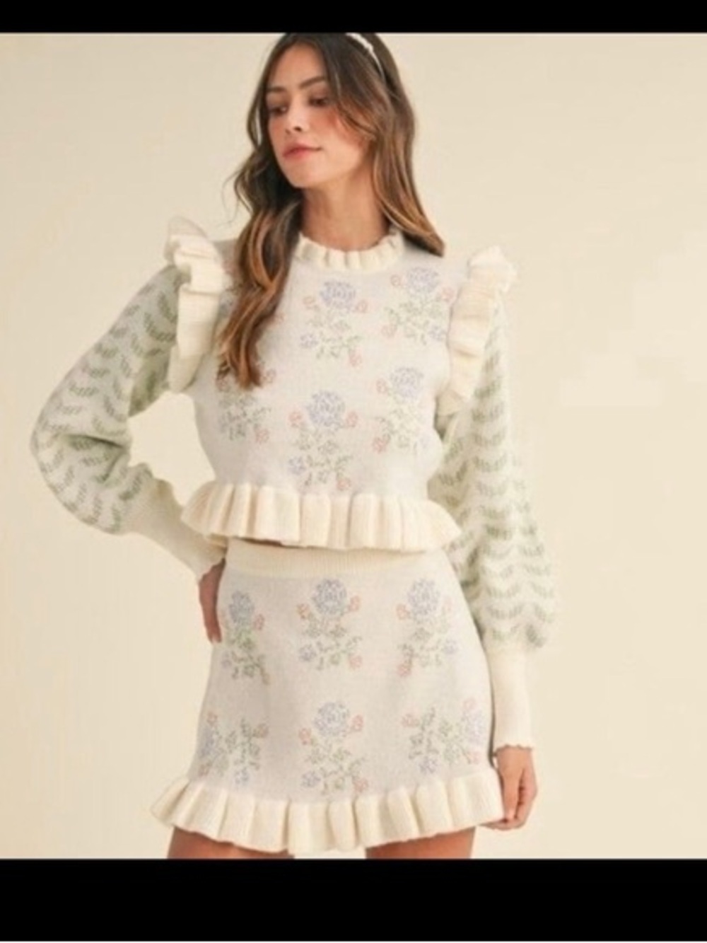 Mable Cream Floral Knit Mini Skirt / Sweater Set with Ruffle Hem Size Large - Picture 2 of 6